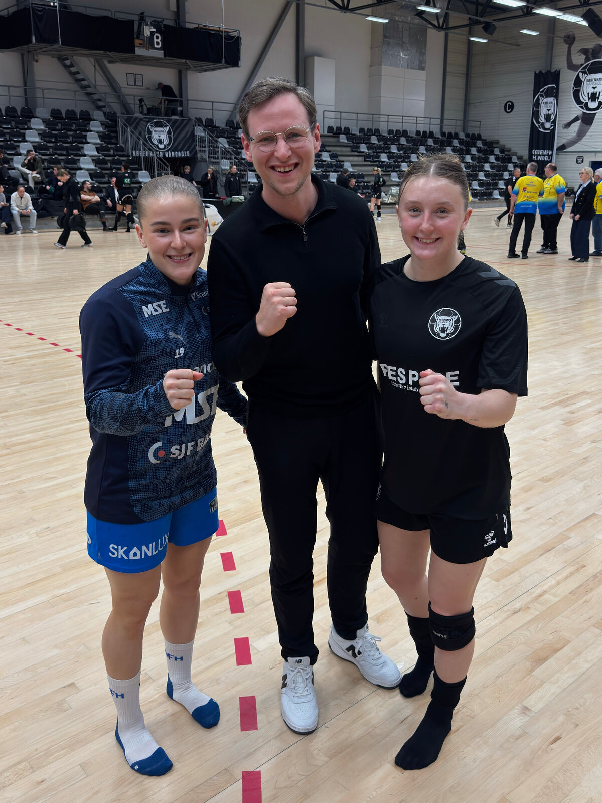 Alexander med Laura Andersen og Alberte Hovgaard