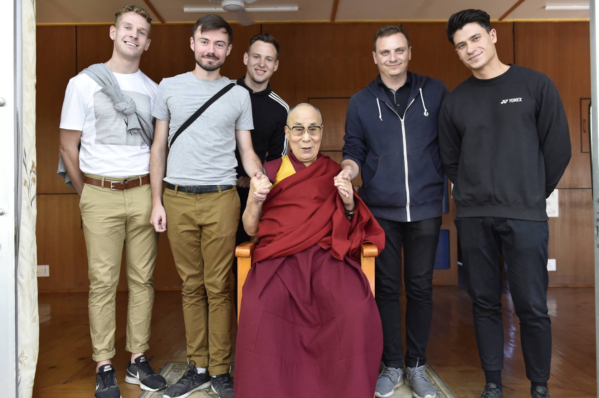 Alexander møder Dalai Lama i Indien